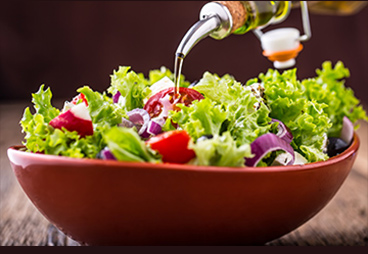 Small amounts of oil increase the absorption of key nutrients from vegetables